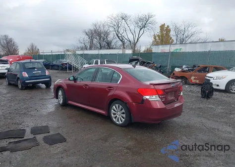 2011 Subaru Legacy 2.5I Limited из США, поврежденный, VIN 4S3BMBK64B3246397